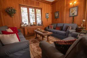Albergo Alpenrose Ski&Bike Mountain Hotel - Sittområde i lobbyn