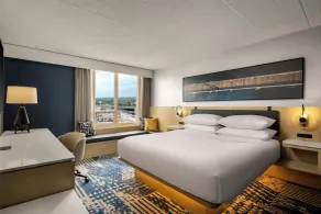 Delta Hotels by Marriott Sault Ste. Marie Waterfront - Zimmer