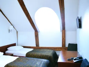 Gotthard Residents - Room