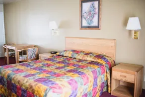 Vino Inn & Suites - Chambre