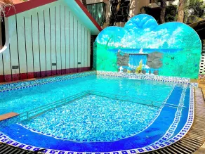 Harbor Court - Pool