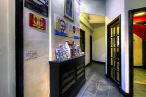 Arsenal Tavern Hostel - Hall