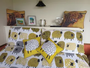 The Journeyman Luxury Shepherds Hut - Room