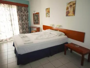 Apartment for 4 Persons, Swimming Pool, Near the Beach - Chambre