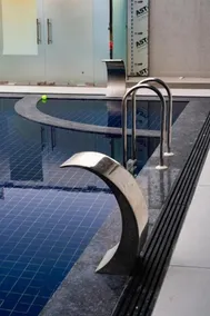 Sukuun - Pool