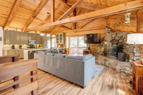 4 Mi to Beach: Lake Tahoe Mountain Retreat! - Interiør