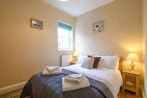 1 Eversley Court, Southwold - Rum