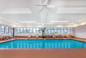 Wingate by Wyndham West Monroe - Piscine