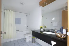 Baisan International Hotel - Bathroom