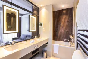 Grand Hôtel La Cloche Dijon - MGallery - Salle de bain