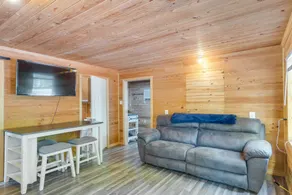 Quiet Hemphill Cabin Retreat Near Toledo Bend Lake - Innenbereich