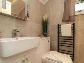 The Shepherd's Rest - Bathroom