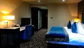 Ten Square Hotel - Habitación