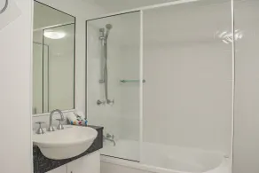Beachfront Apartments on Trinity Beach - Salle de bain