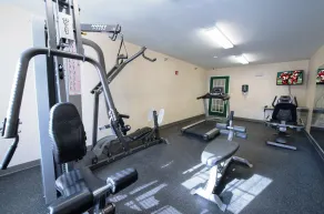 Red Roof Inn & Suites Dickinson - Treningsfasiliteter
