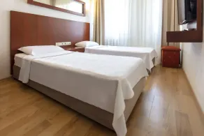  HOTEL PELİT - Habitación