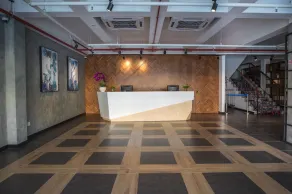 3-Plus Hotel - Lobby