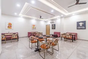 Treebo Indus - Restaurant