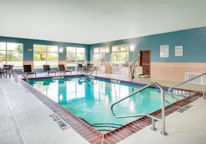 Holiday Inn Express Hotel & Suites Cleburne by IHG - Piscine