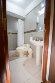 Elite Apartment - Bathroom