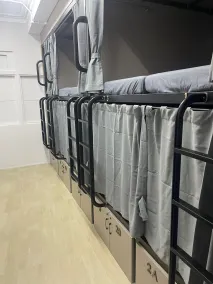 Meadows Hostel - Room
