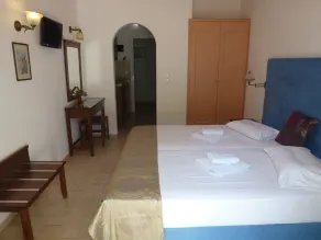 Galini Studios - Rom
