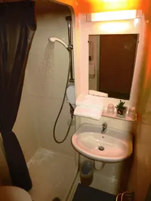 Hôtel Crocus Caen Memorial - Salle de bain