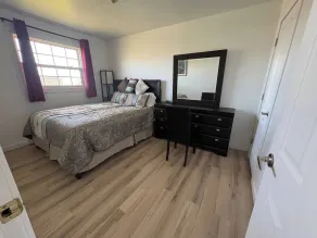 Warm and Bright 3 Bedroom Detached House·sydney - Zimmer