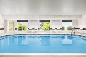 Country Inn & Suites by Radisson, Big Flats (Elmira), NY - Piscine