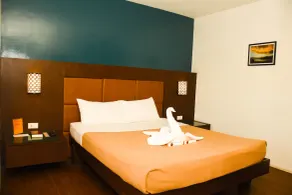 Tacloban Plaza Hotel - Chambre