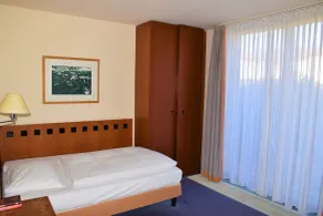 Radisson Blu Park Hotel & Conference Centre - Room