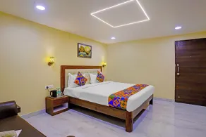 Fabhotel Ojas Inn - Room