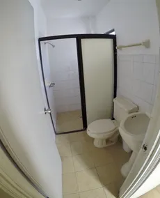 Mario's Inn - Bathroom