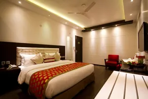 Hotel Grand Godwin -Near Connaught Place, New Delhi- Free Airport Pick-Up - Room