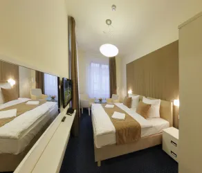 Esmarin wellness hotel - Habitación