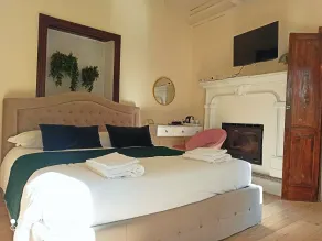 Essentia Guest House - Room