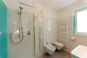 Apartment Le rose di Marianne - sud - Badezimmer
