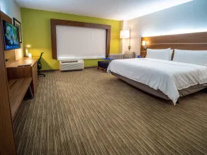 Holiday Inn Express & Suites - Oklahoma City Airport by IHG - Room