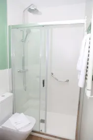 New Point Opera - Bathroom