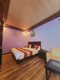 Goroomgo Hidden Chalet Mall Road Nainital - Room