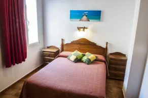 Hostal La Isla - Habitación