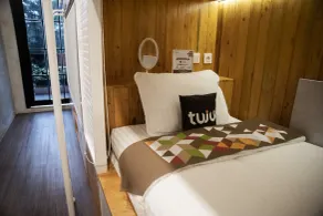 Tuju Arteri Pods - Værelse