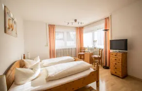 Landhotel Weißer Hahn - Room