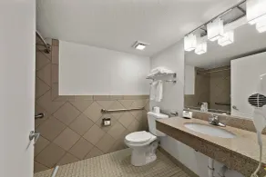 PaddleTail Waterfront Lodge, Trademark Collection by Wyndham - Salle de bain