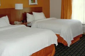 Fairfield Inn & Suites by Marriott Fairmont - Chambre