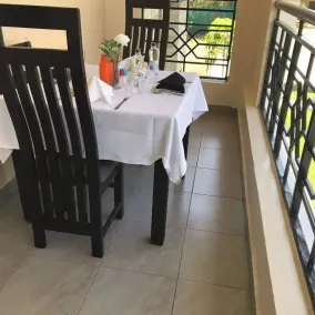 Somerset Gardens Resort - Restaurant