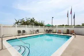 Country Inn & Suites by Radisson, Bel Air-Aberdeen, MD - Piscine