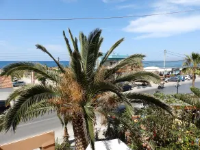Sevach Apartments - Vista do quarto