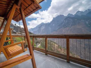 Tiger Leaping Gorge yachajiao Manor - View from room