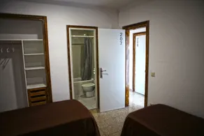 Hostal Miranda - Zimmer